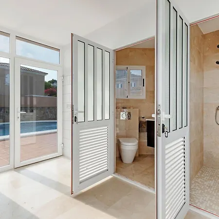 Luxury Facing The Sea, With Swimming Pool Villa El Campello